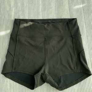 Lululemon Align shorts - army green